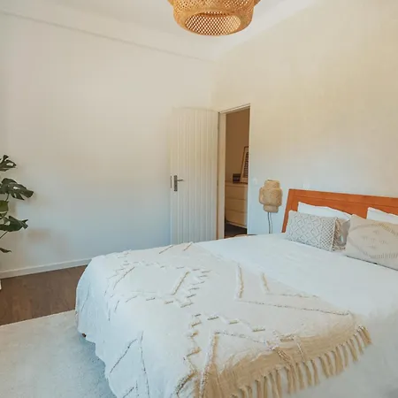 Lägenhet Da Janela Da Avo Rosa